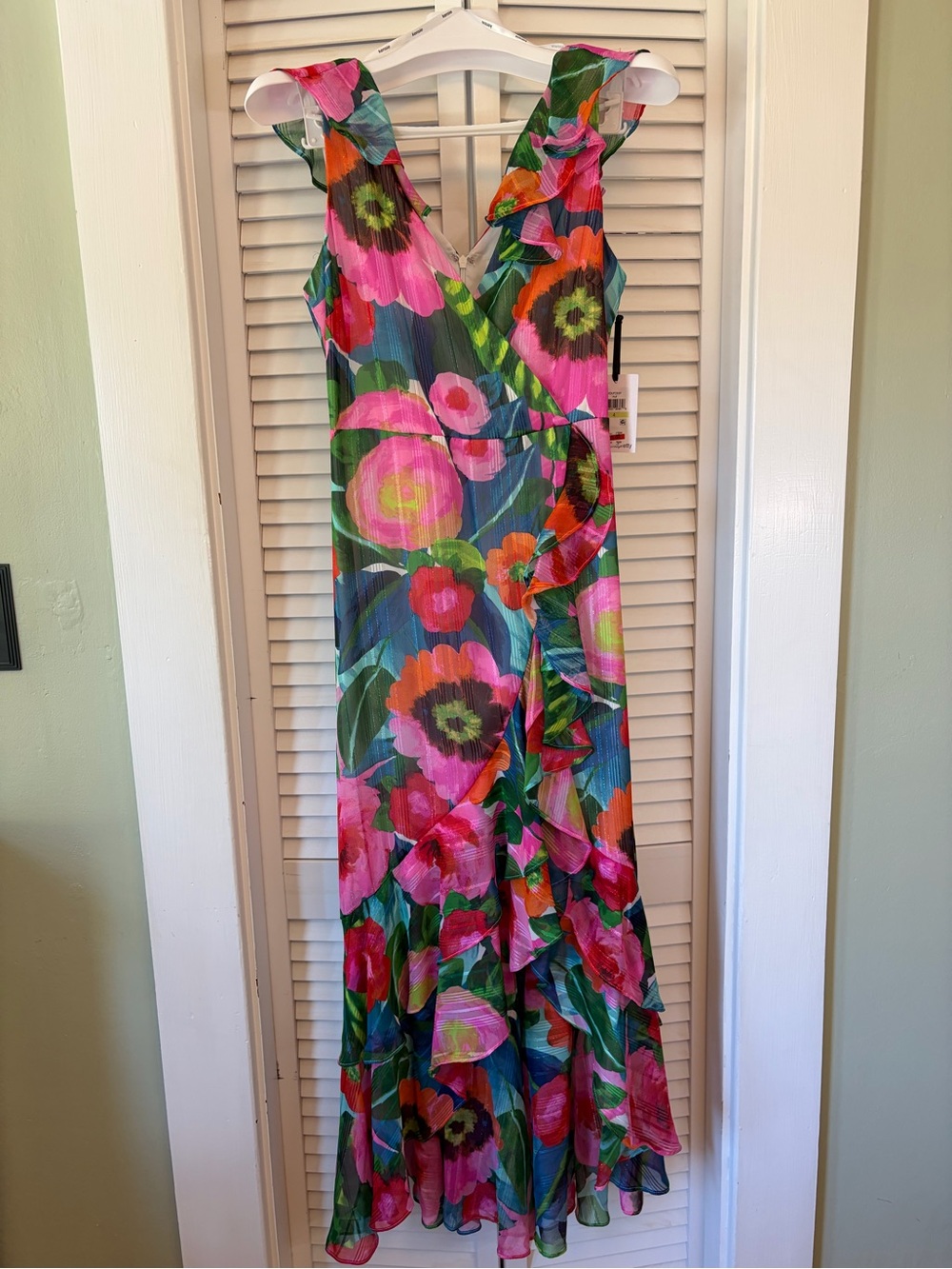 NWT Kensie Multicolor Floral V-Neck Maxi Dress with Pink & Green Size 4